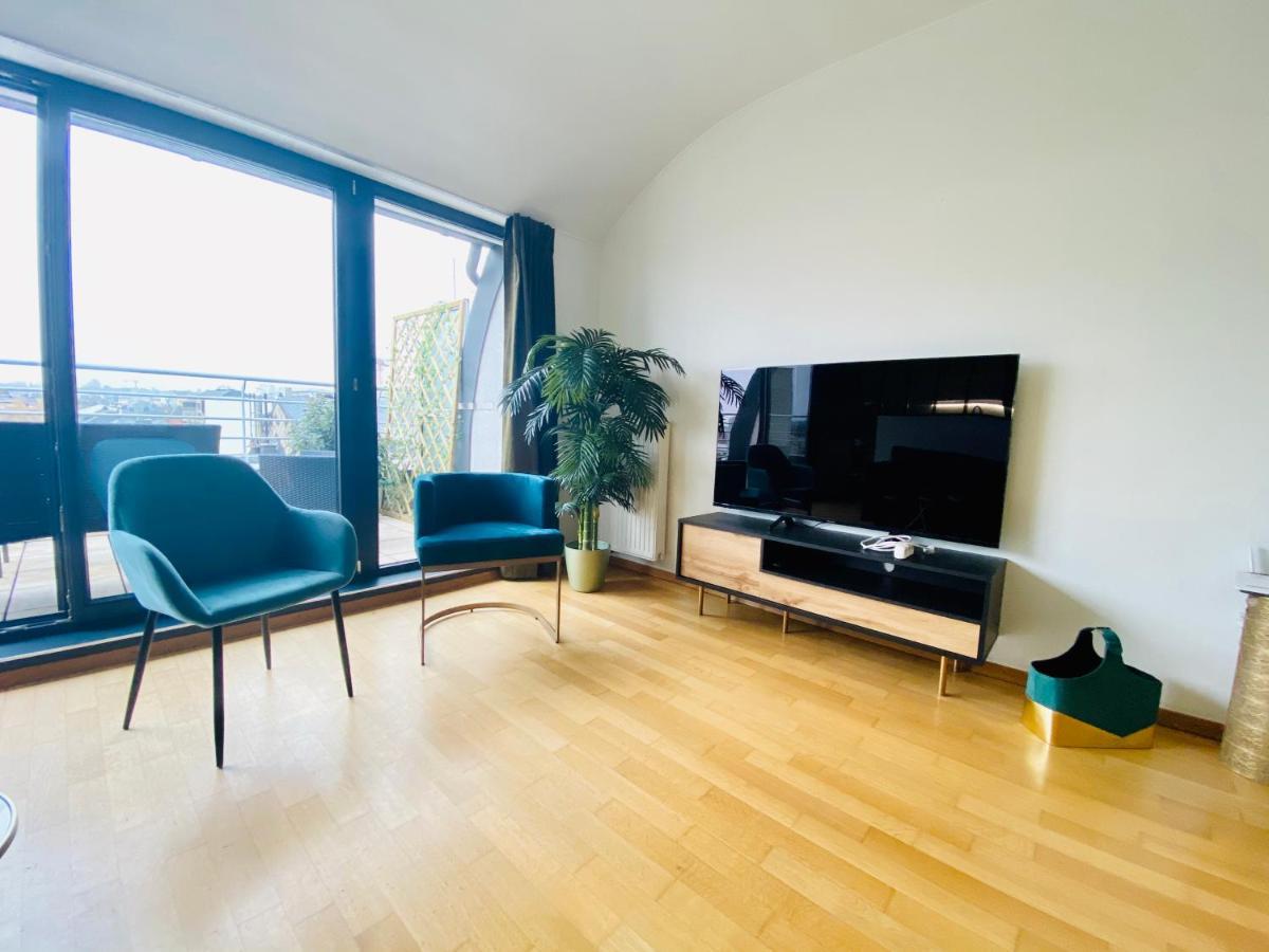 The Luxury Green Penthouse In City Center With Terrace And Free Parking Luxembourg Eksteriør bilde